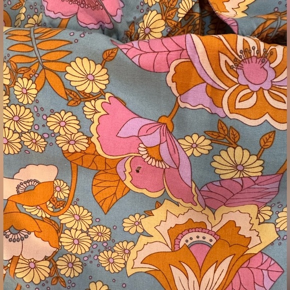 Zesica maxi floral halter dress.  Size XL - Picture 7 of 7